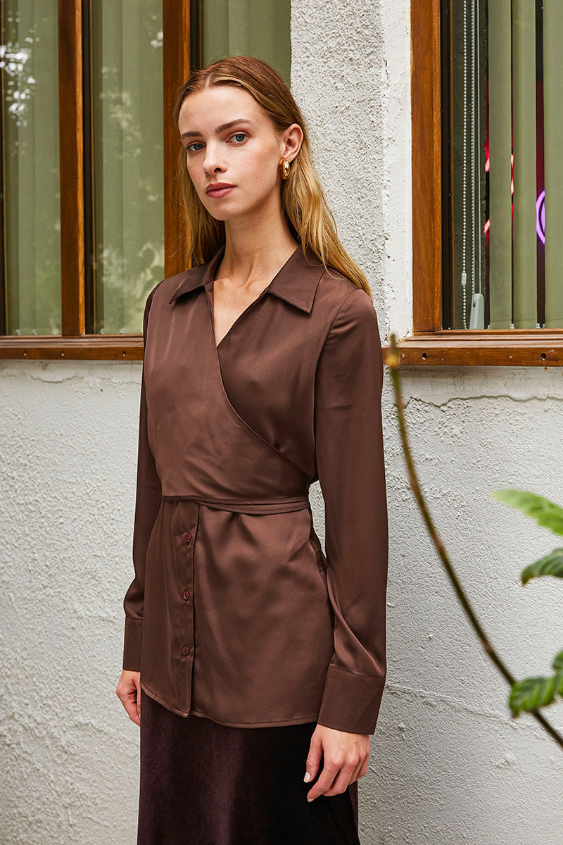 CHEMISE SATINÉE À DOUBLE VOLANT