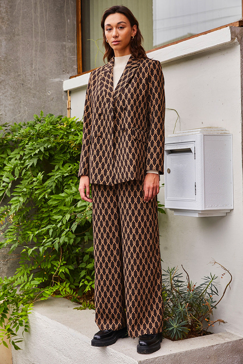 PATTERNED BLAZER