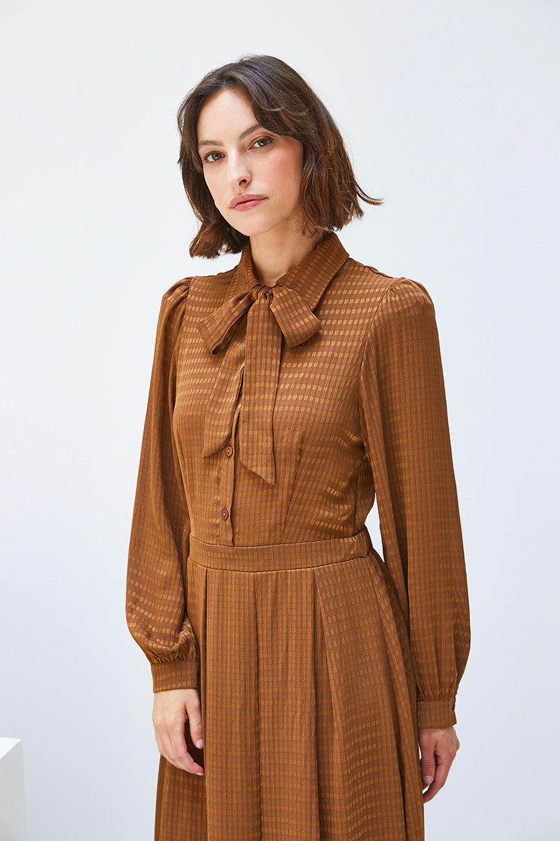 TEXTURED SHIRT DRESS