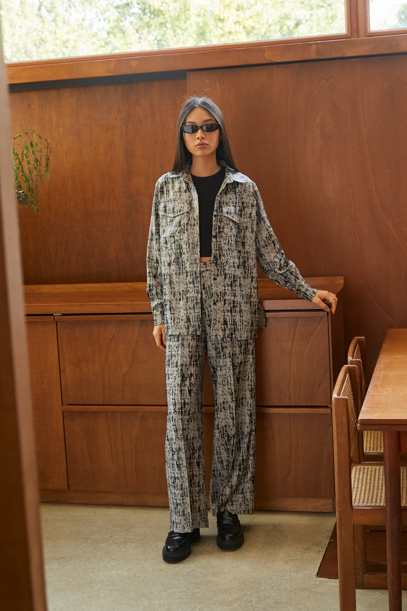 CHEMISE À IMPRIMÉ GRAPHIQUE