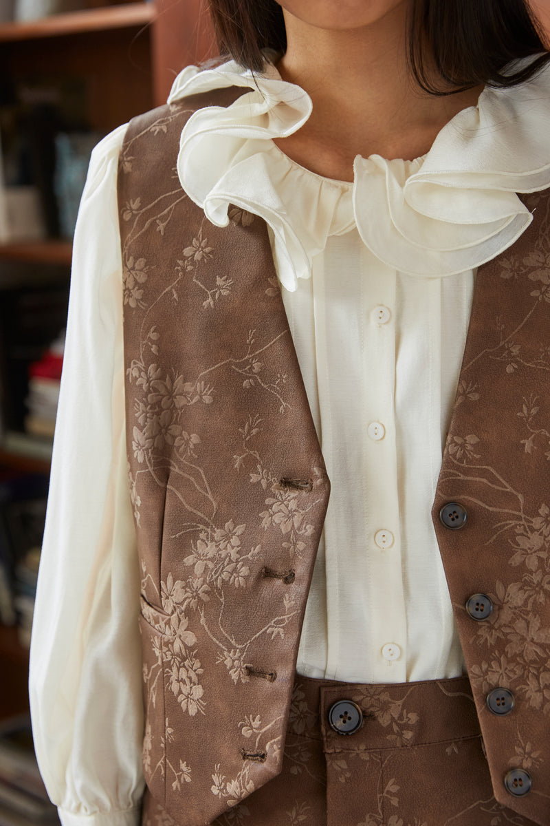 GILET SANS MANCHES FLEURIE