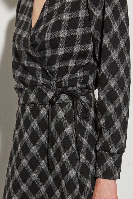 TOP CACHE COEUR À CARREAUX