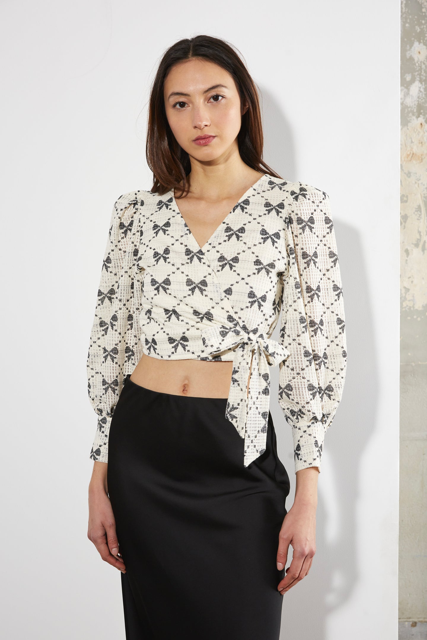 PREMIUM SATIN BLACK SKIRT