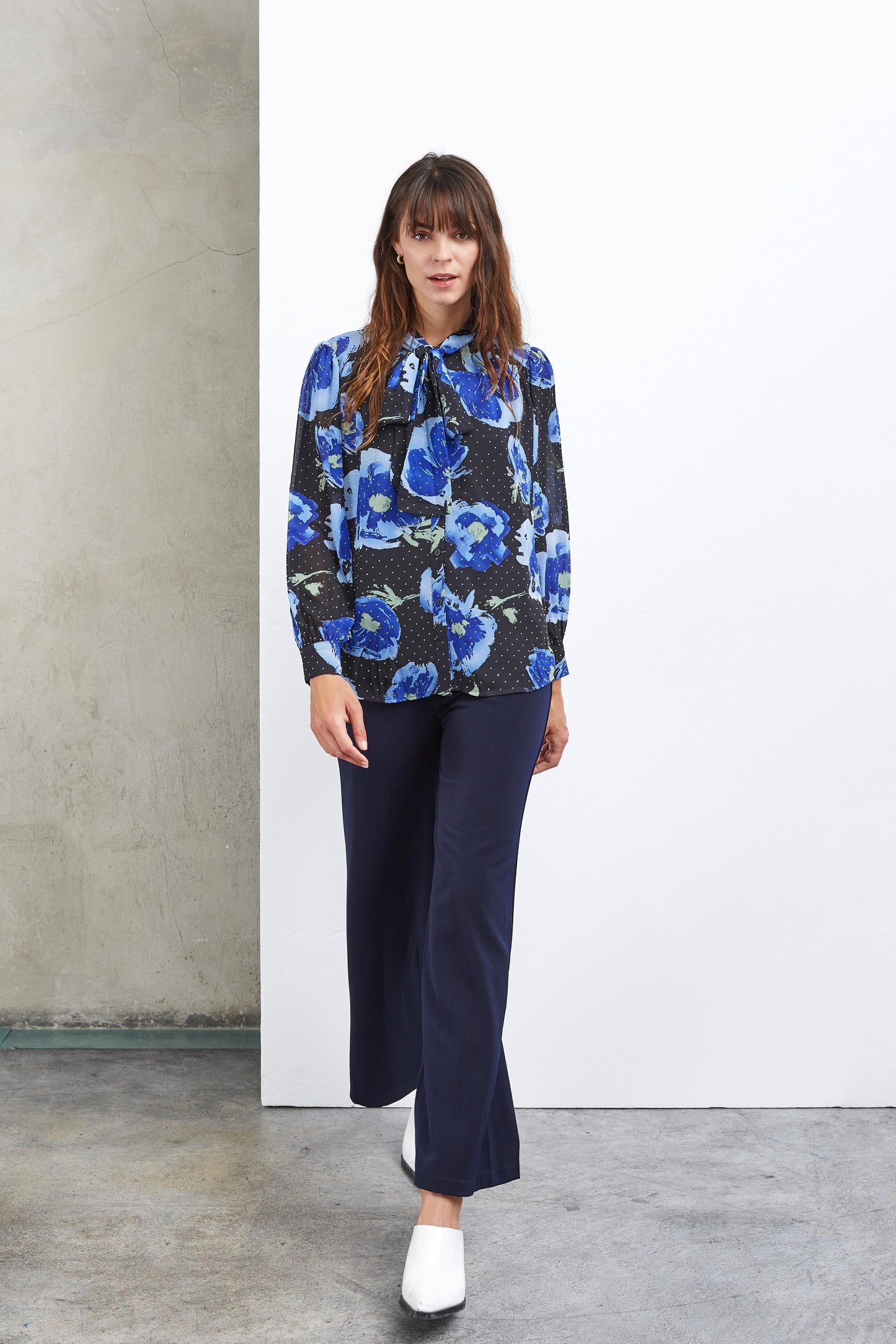 GLITTERY FLOWERED SHIRT