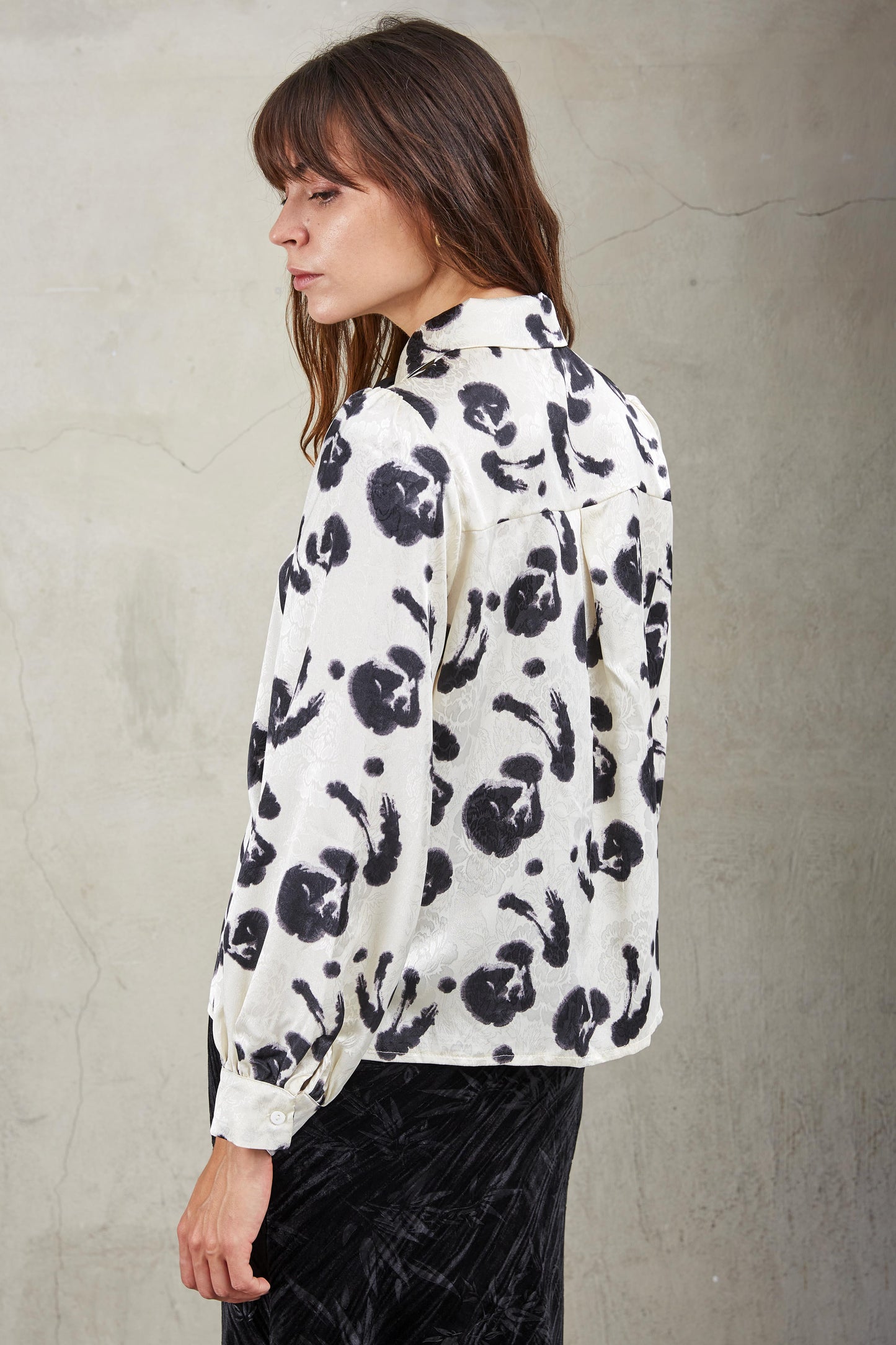 FLORAL PRINT SHIRT WITH BOW