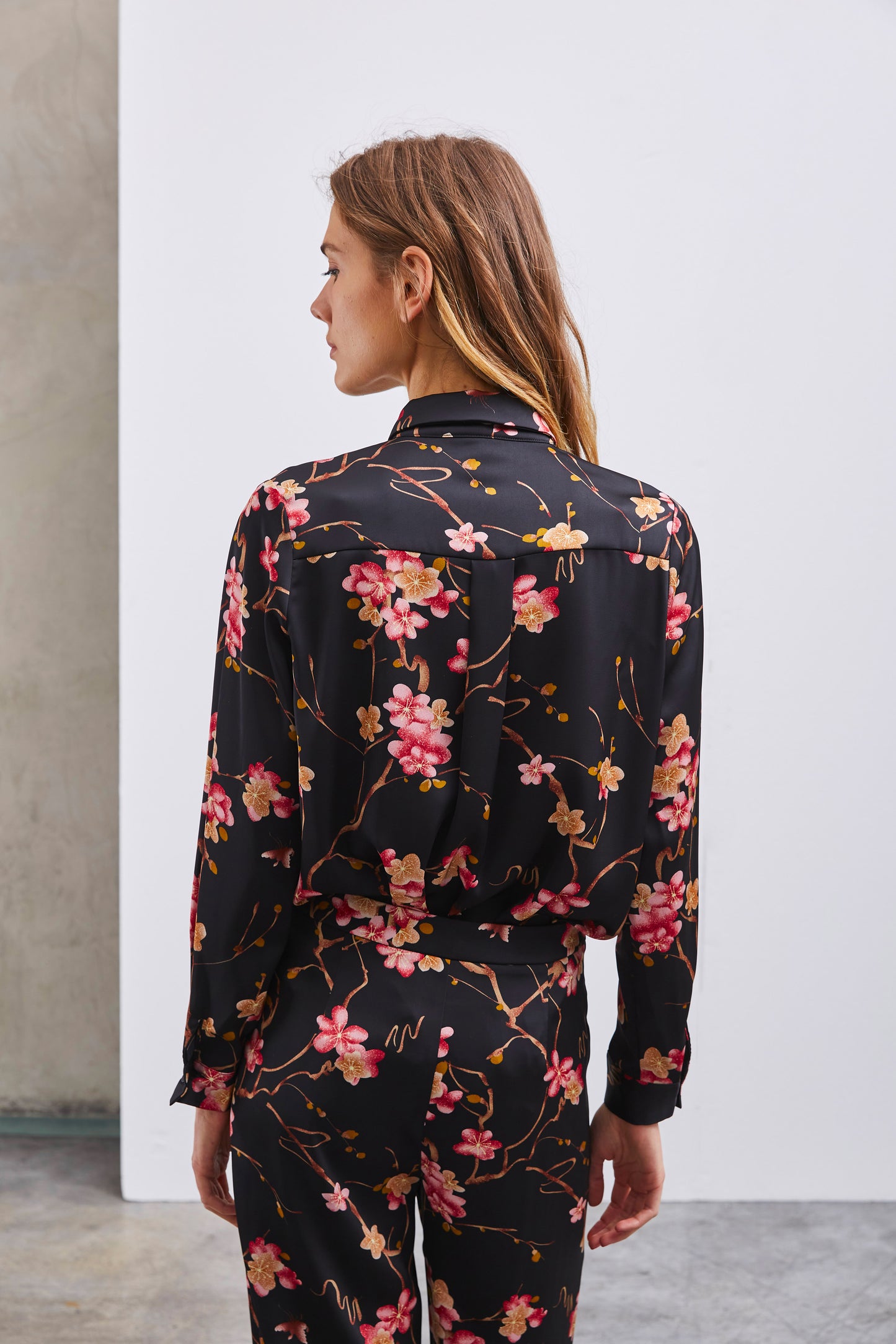 FLOWERED SHIRT