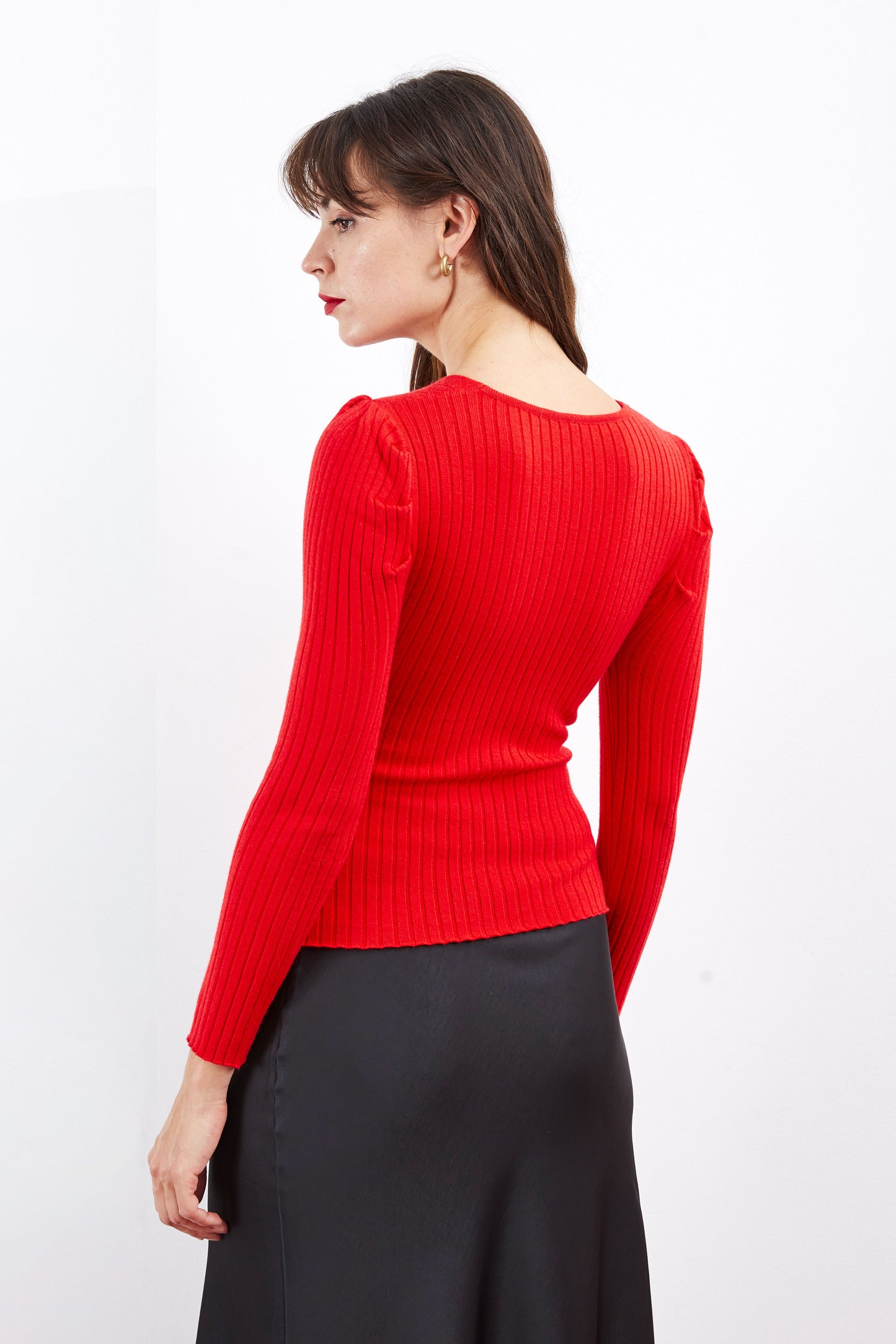 STRIPED KNIT TOP