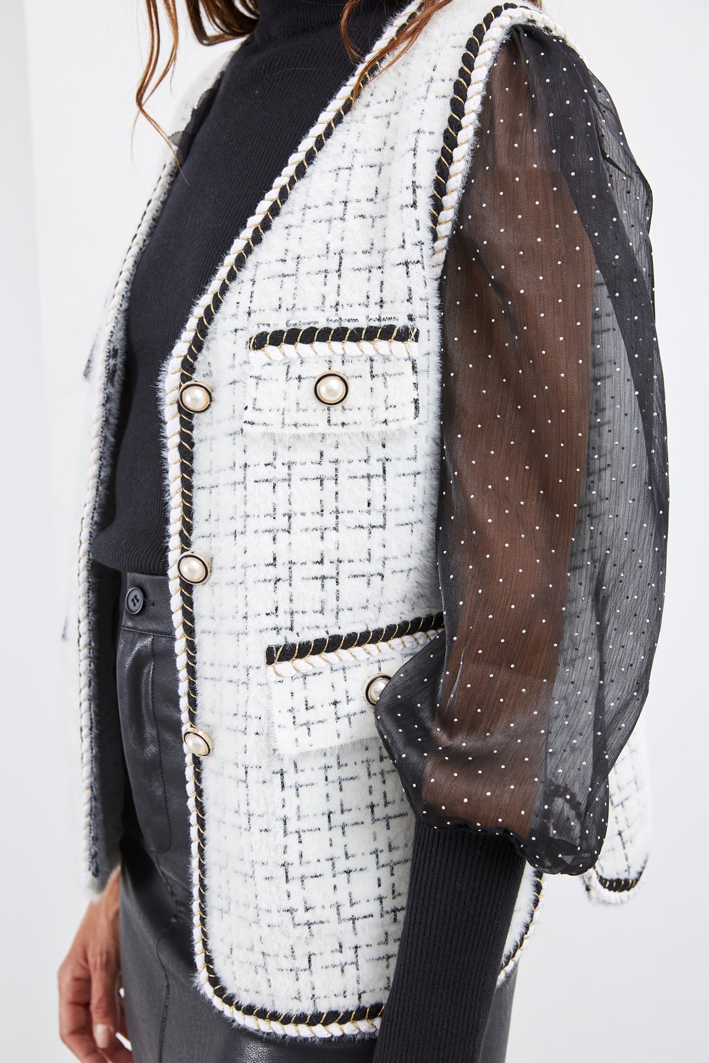 VESTE SANS MANCHES EN TWEED