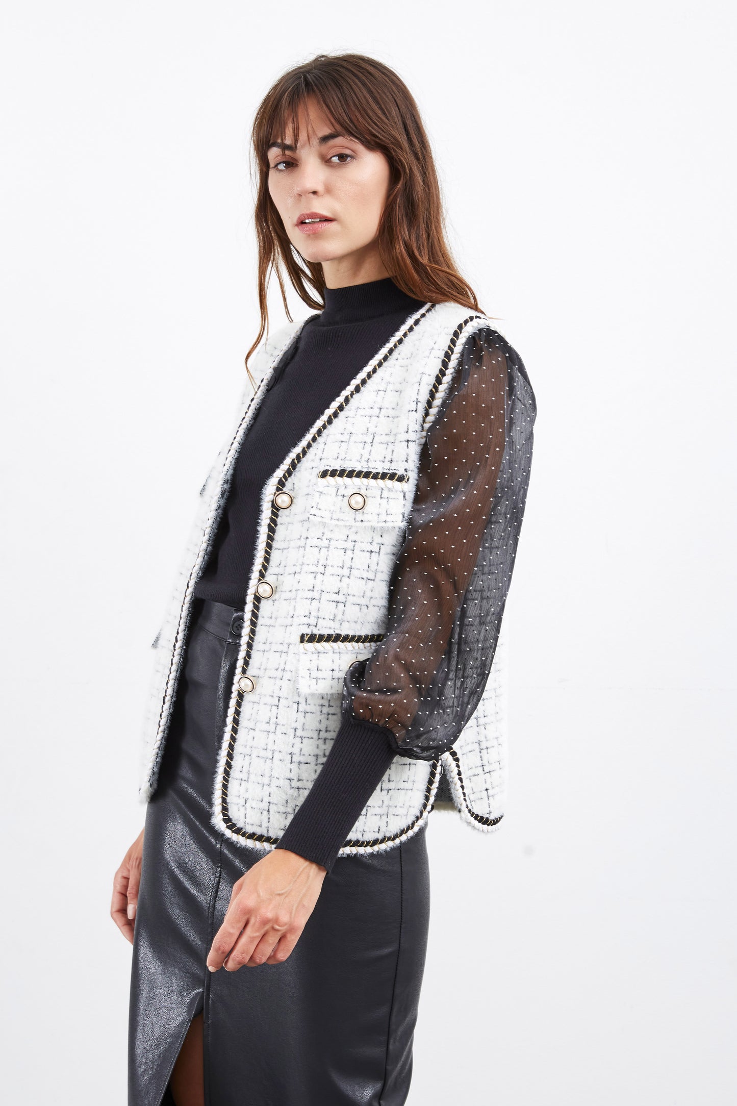 VESTE SANS MANCHES EN TWEED