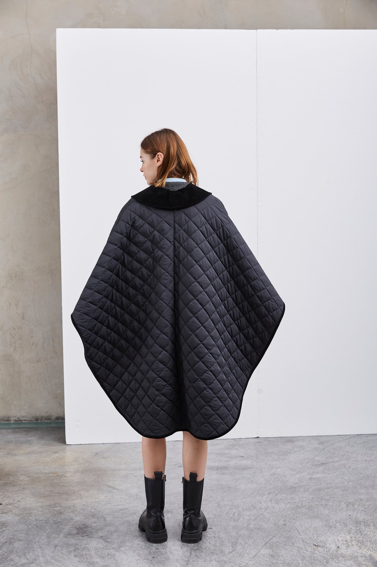 VESTE PONCHO MATELASSÉE