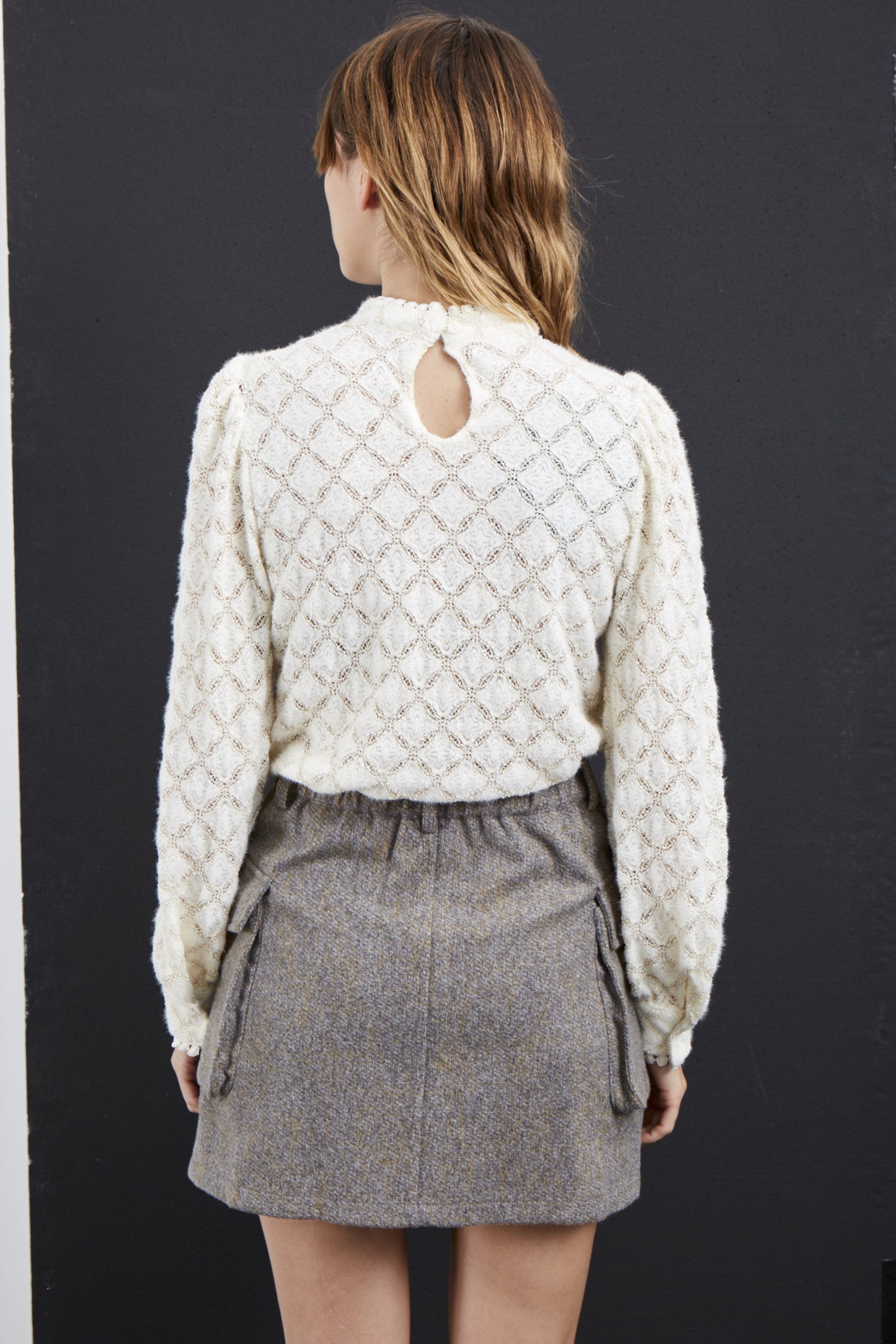 ECRU LACE TOP
