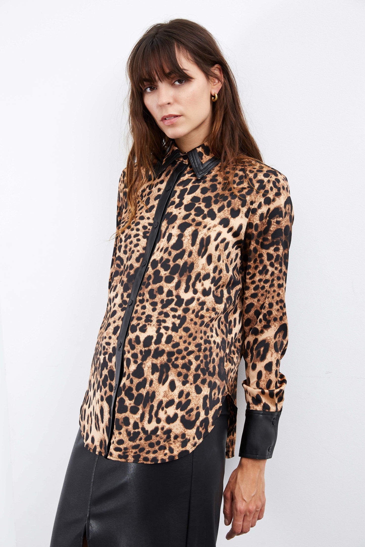LEOPARD SHIRT IN FAUX LEATHER