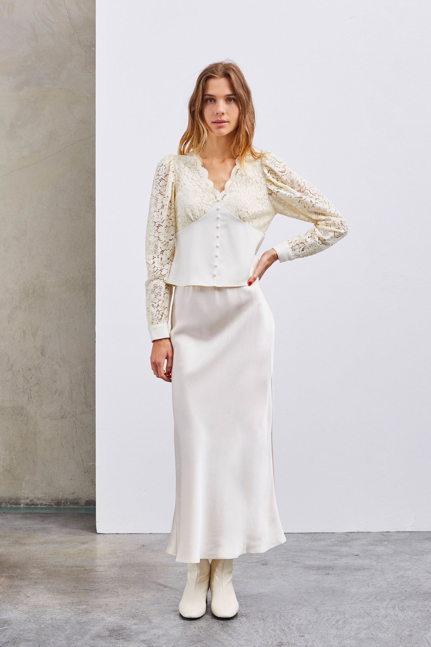 PREMIUM BEIGE SATIN SKIRT