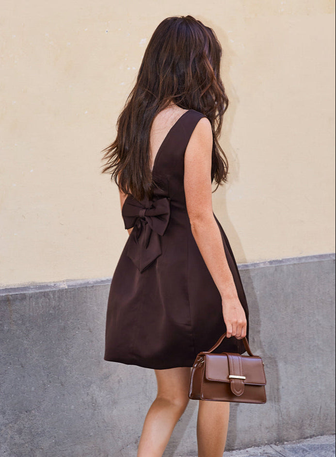 ROBE SATINÉE MARRON
