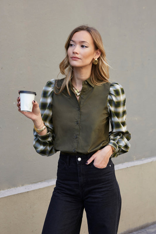 CHEMISE À CARREAUX