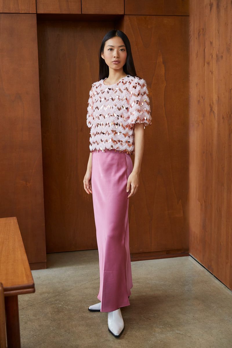 TOP PLUMEUX À SEQUINS