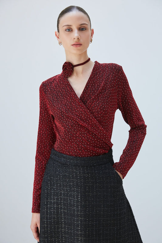 TOP PAILLETÉS À FLEURS