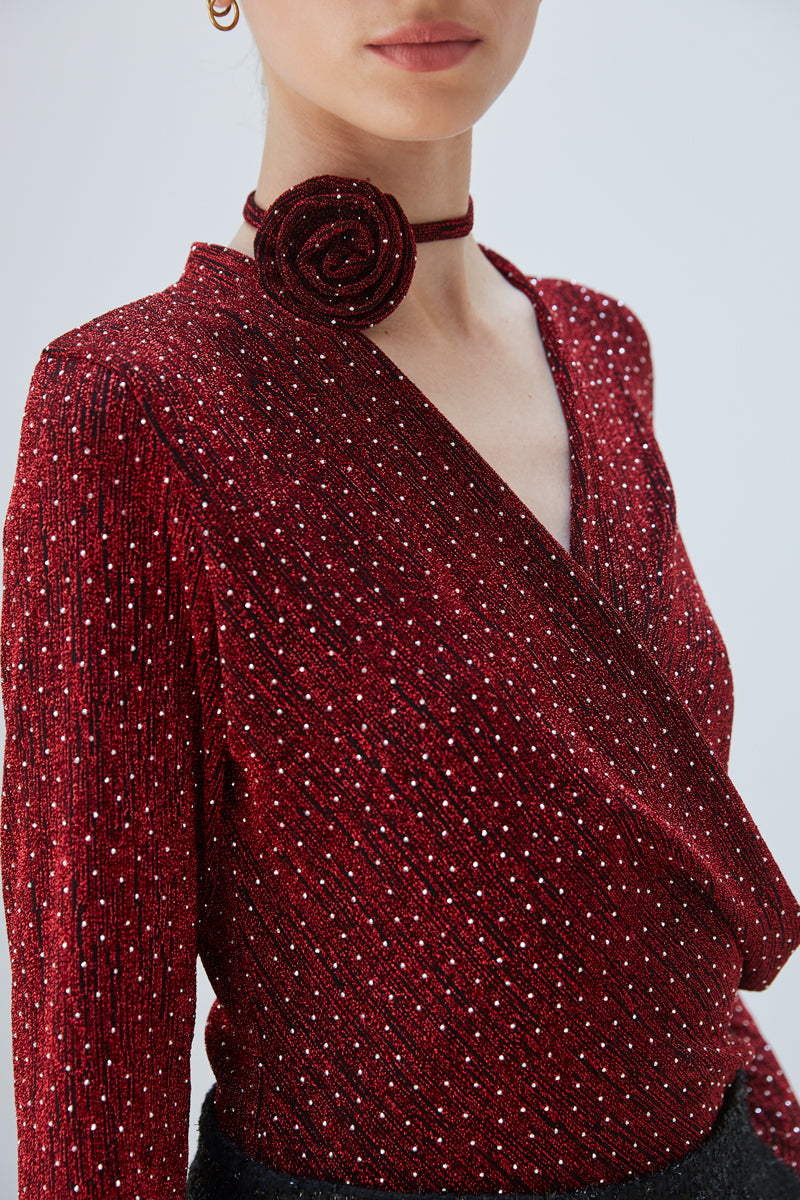 TOP PAILLETÉS À FLEURS