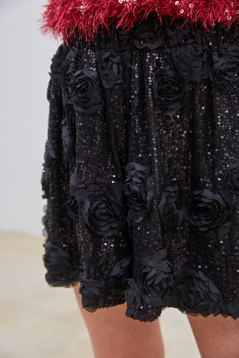 SHORT FLEURIS À SEQUINS