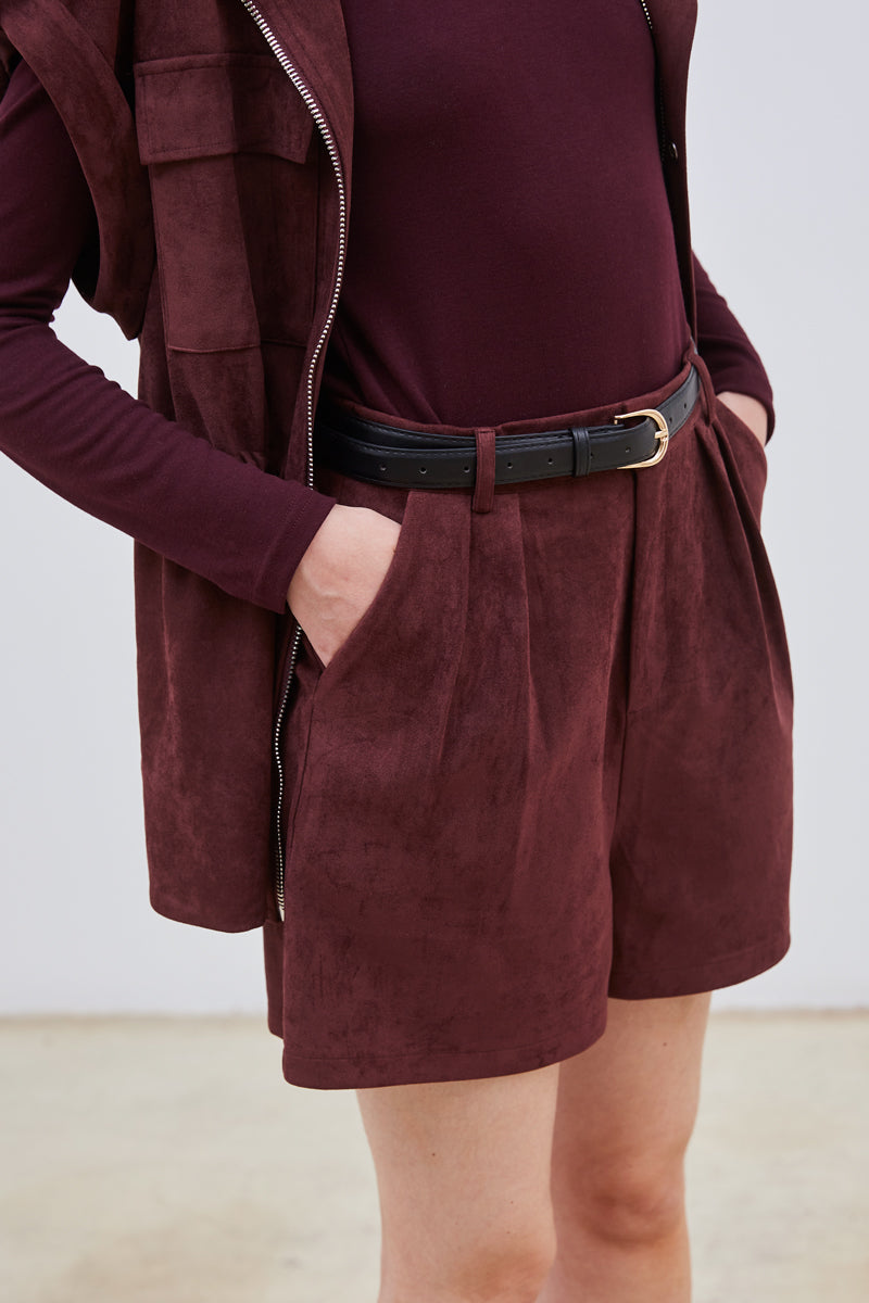 SHORT WITH GOLD BUTTONS