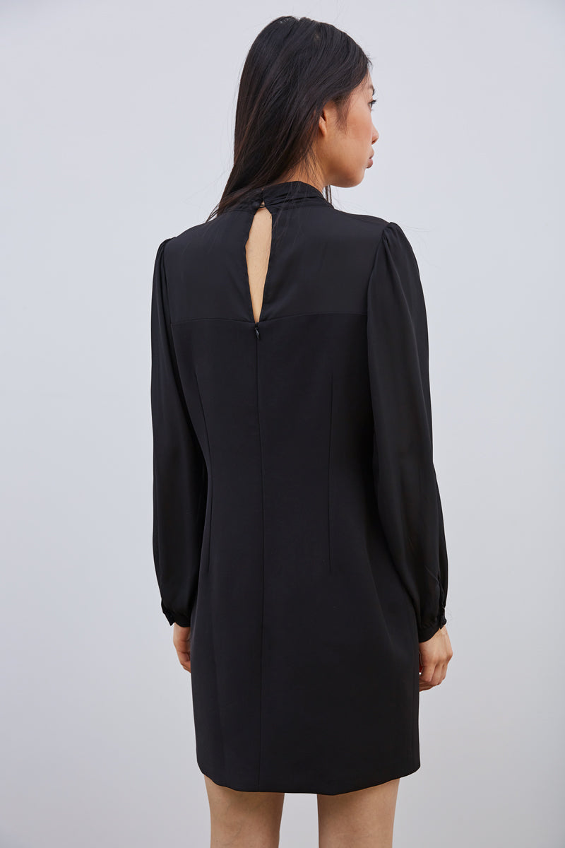 ROBE BI-MATIÈRE À BOUTONS DORÉS