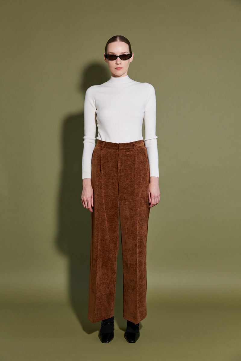 PANTALON EN VELOURS CÔTELÉ