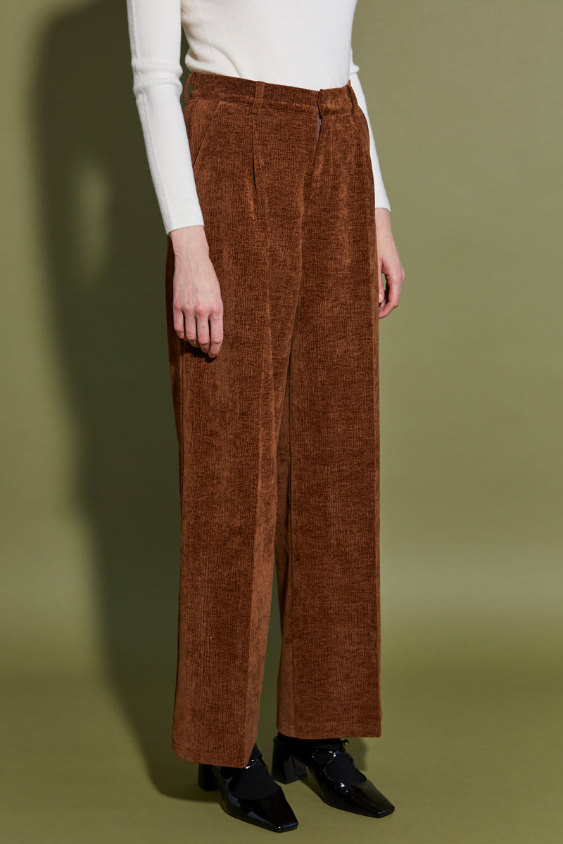 PANTALON EN VELOURS CÔTELÉ