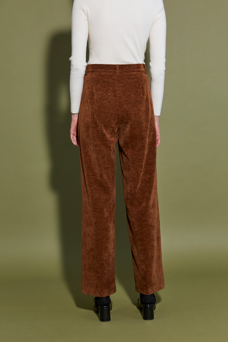 PANTALON EN VELOURS CÔTELÉ