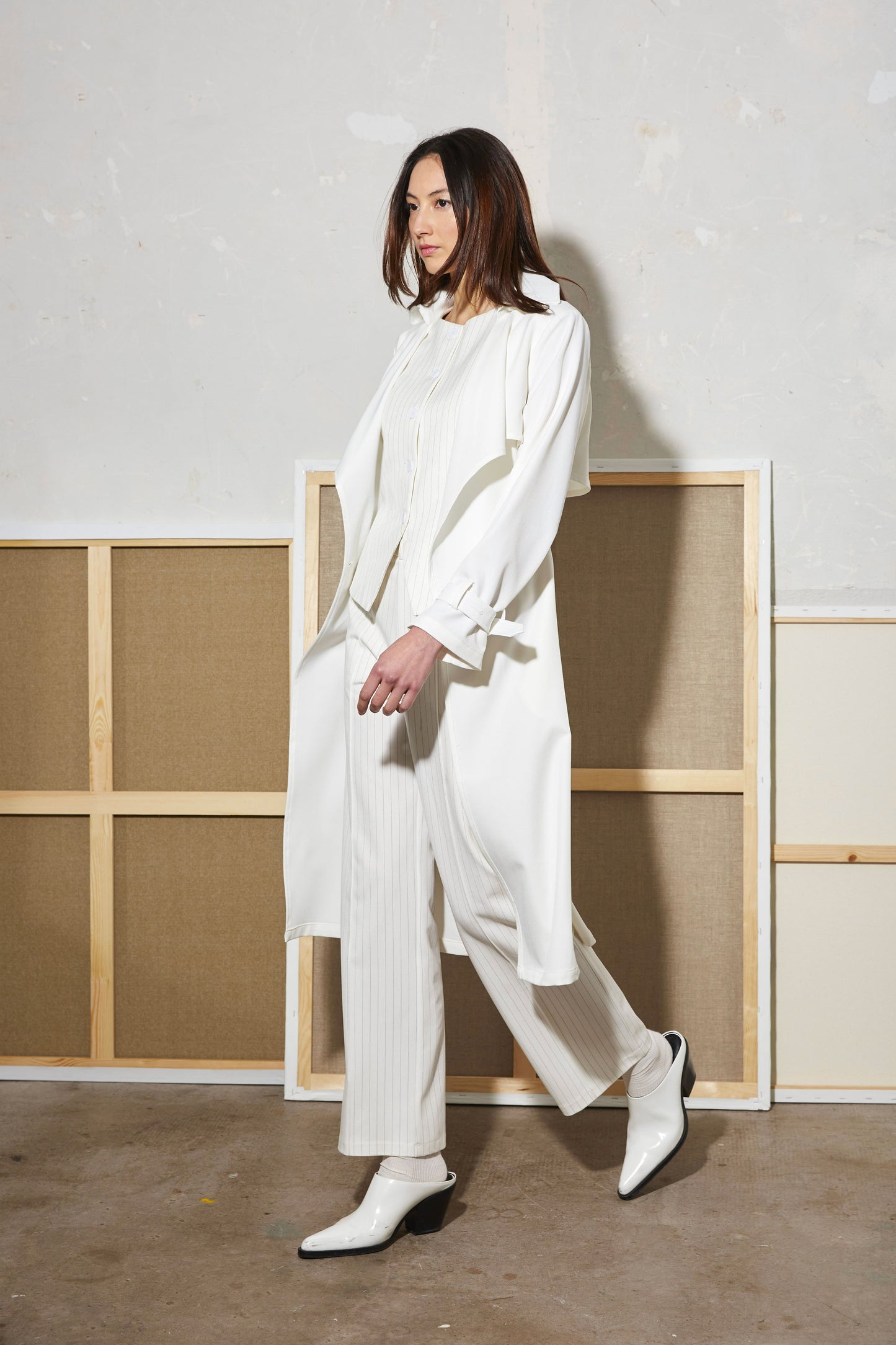 TRENCH BLANC COL VOLANT