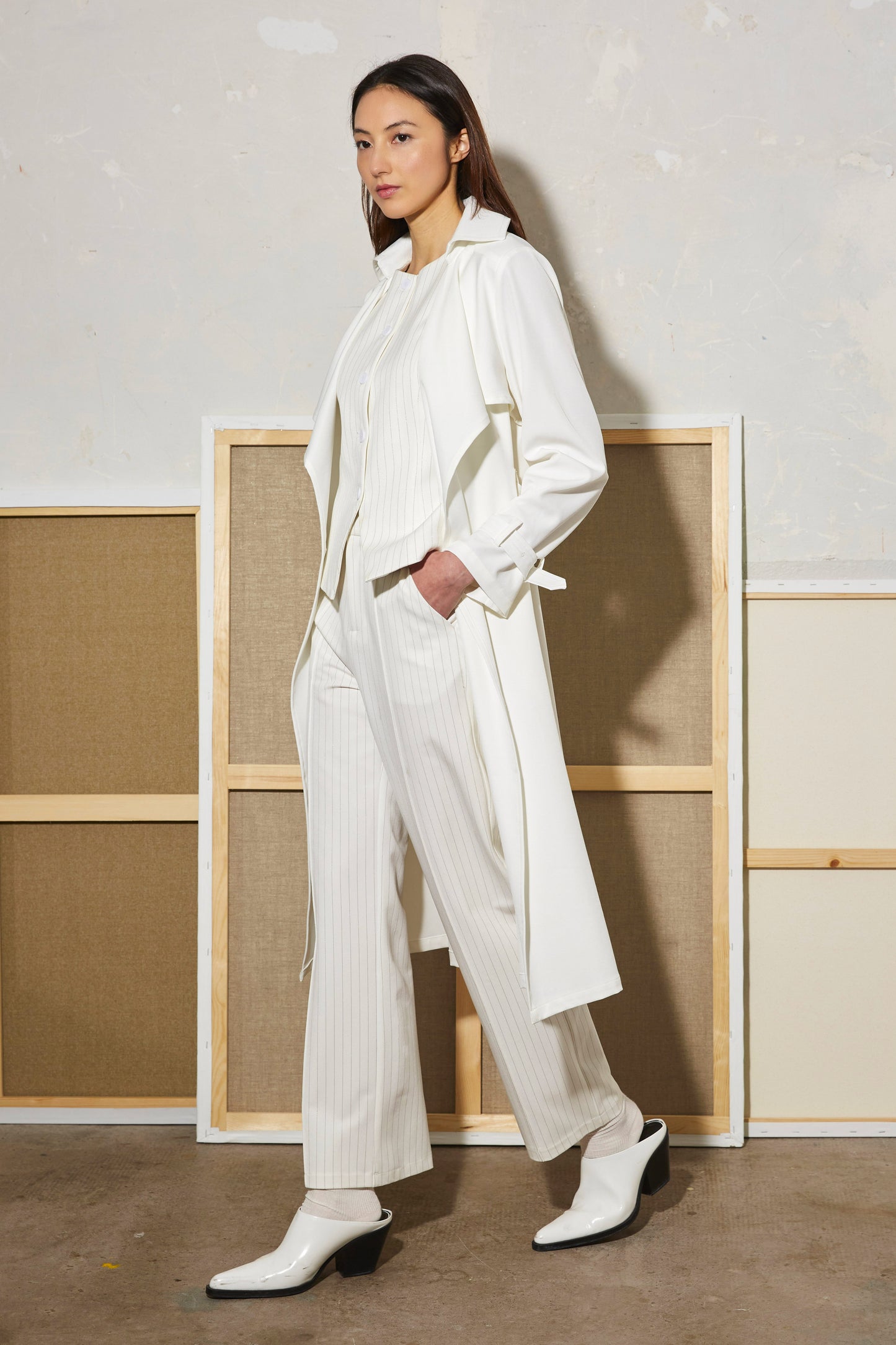TRENCH BLANC COL VOLANT
