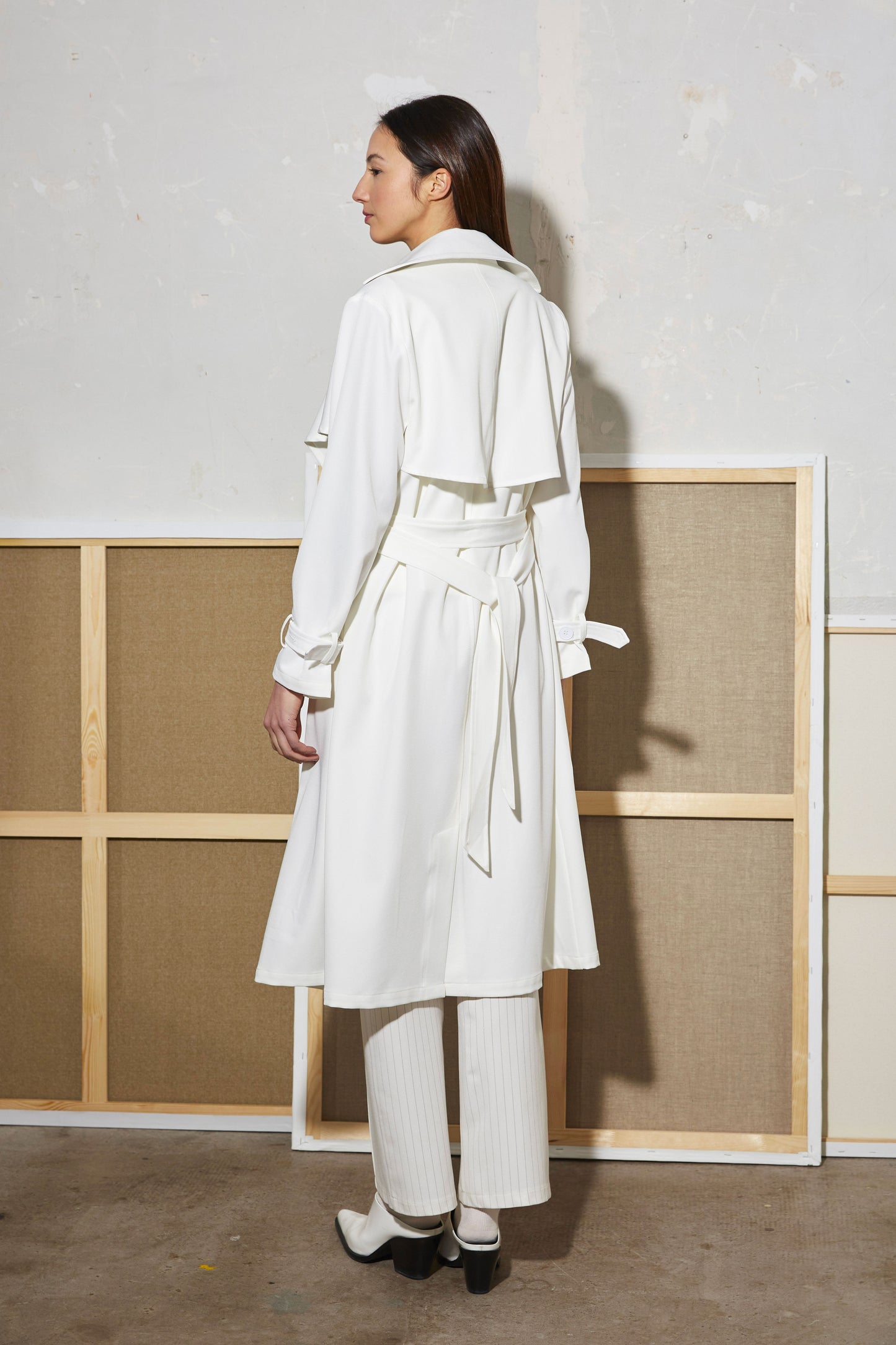 TRENCH BLANC COL VOLANT